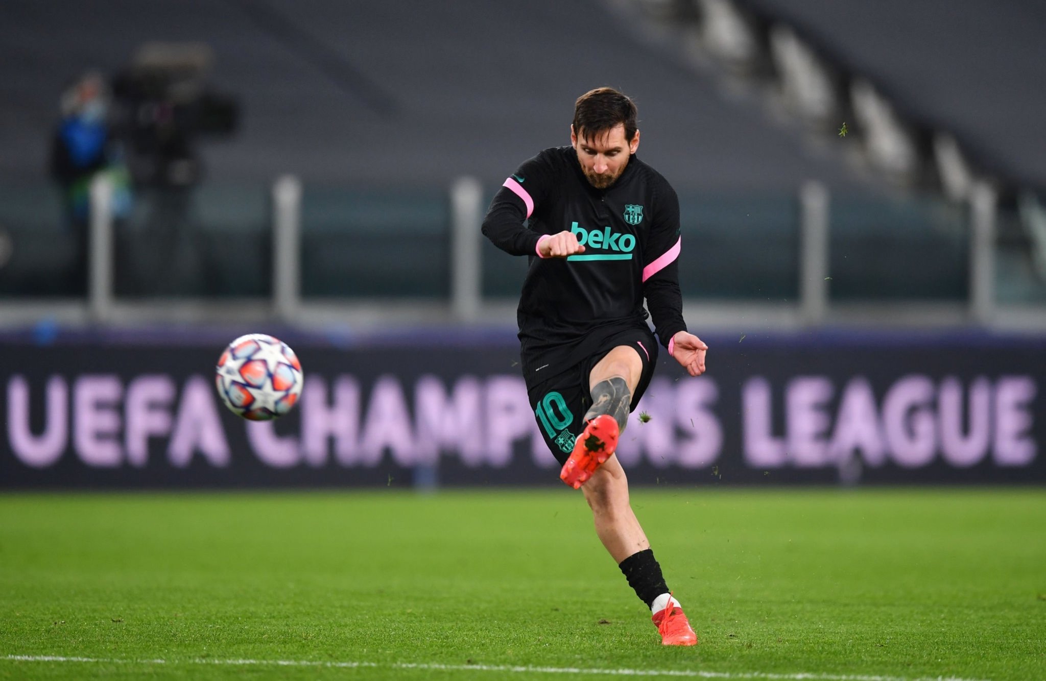 混团走向国 混团走向国