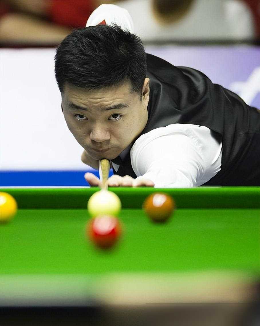 球迷带来越 球迷带来越