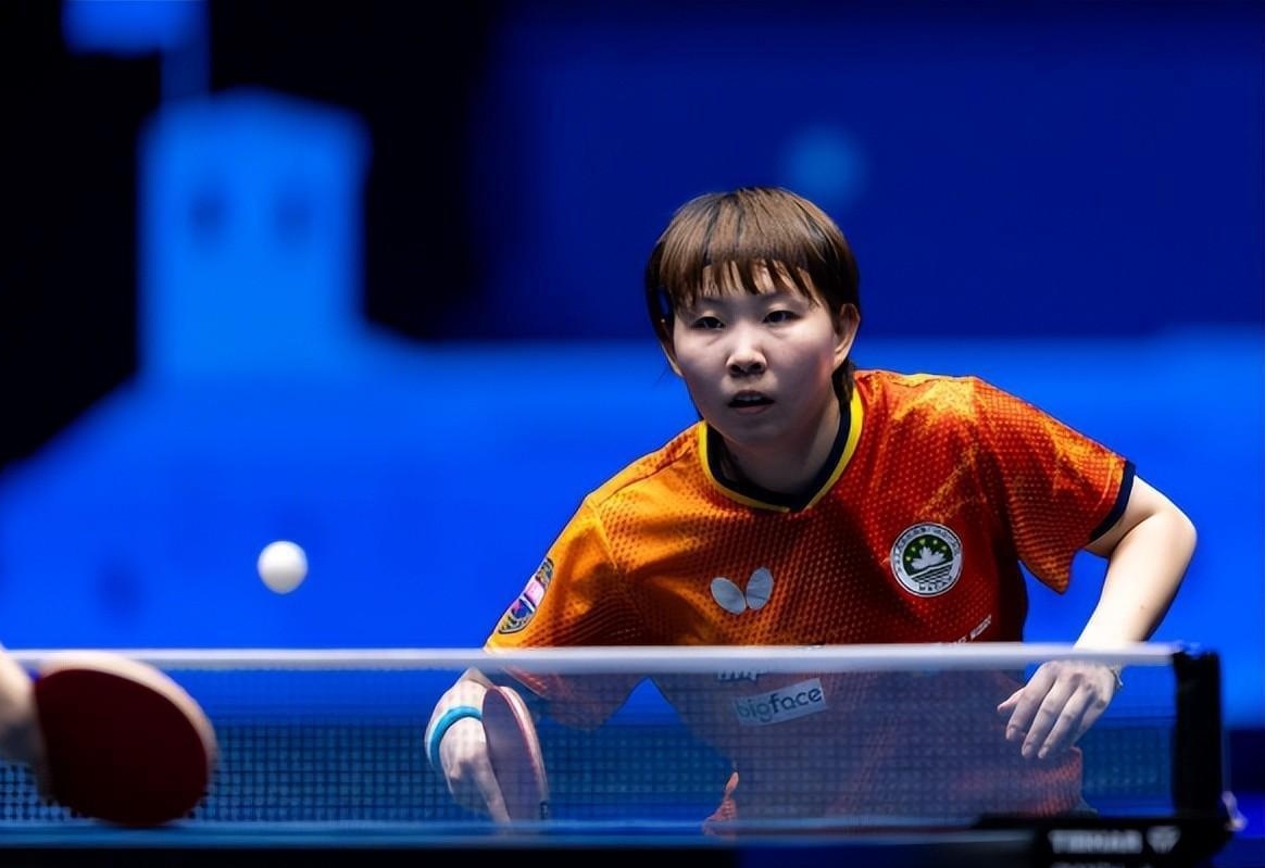 并肩作战的 并肩作战的