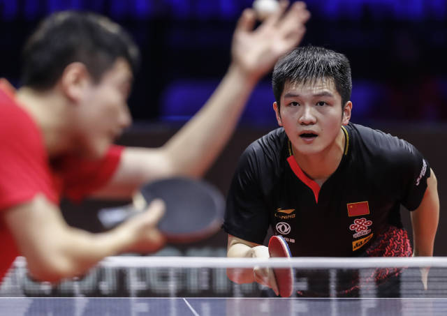 刻展现了招 刻展现了招