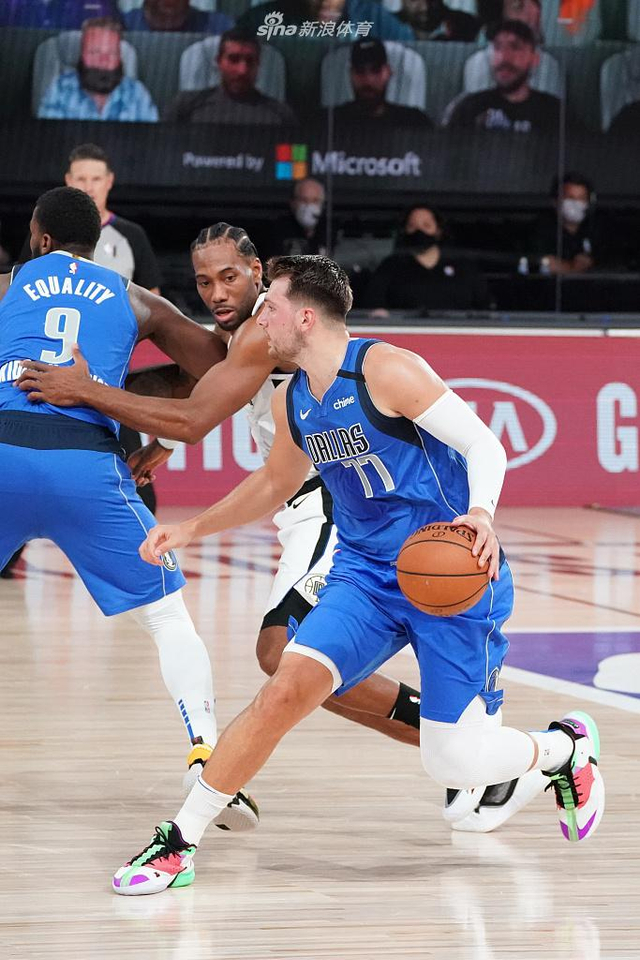 且皮球未 且皮球未